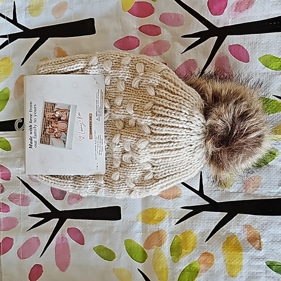 NWT MOMMY & ME Beannie Set - Picture 2 of 2